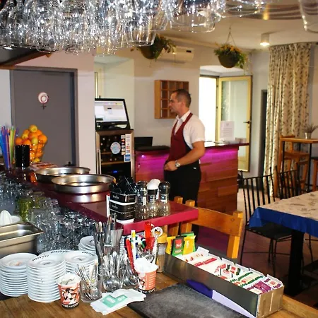 And With Wifi - 14030 Penzion Zadar