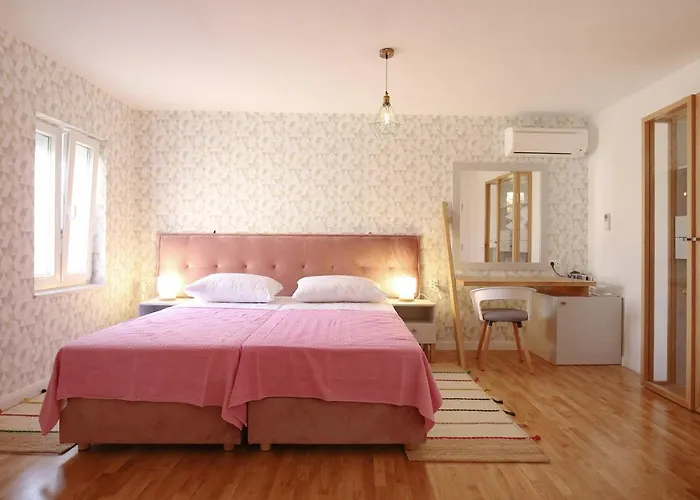 And With Wifi - 14030 Gostinjska kuća 4*